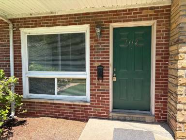 Main picture of 1100 Midland Blvd