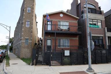 Main picture of 1327 W Walton St