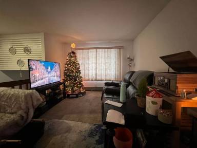 Main picture of 509 E Lake Ave