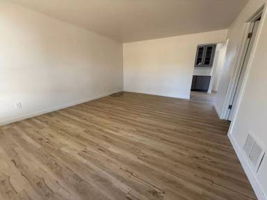 Main picture of 361 Valley View Dr