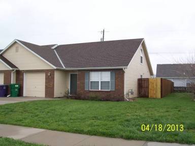 Main picture of 801 Walters Dr