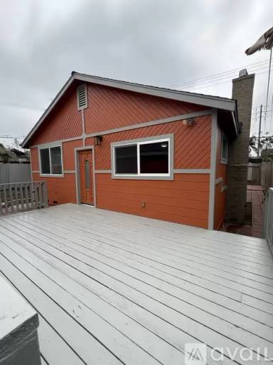 Main picture of 222 E Eldridge St