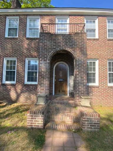 Main picture of 717 Sims Ave