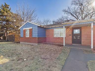 Main picture of 2805 Duncan Dr