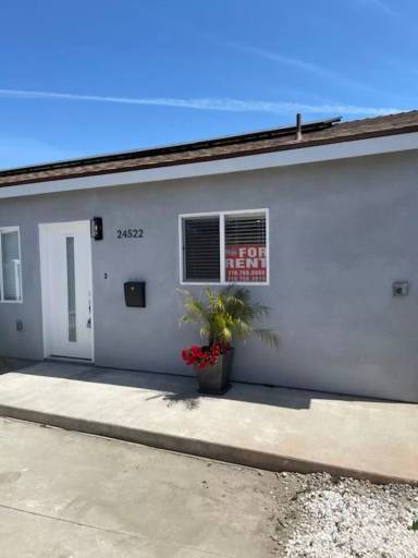 Main picture of 25420 Oak St