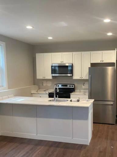 Main picture of 413 Admiral St