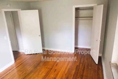 Main picture of 1627 Anita Pl