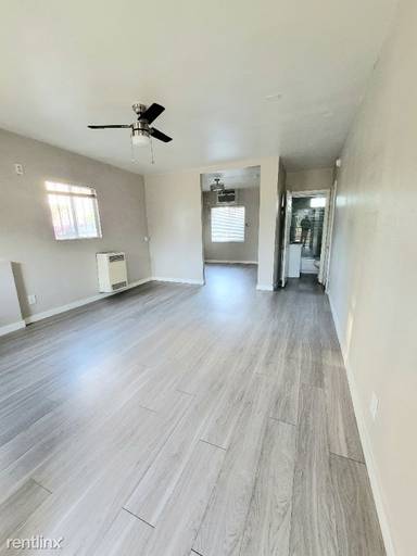 Main picture of 1277 W Court St