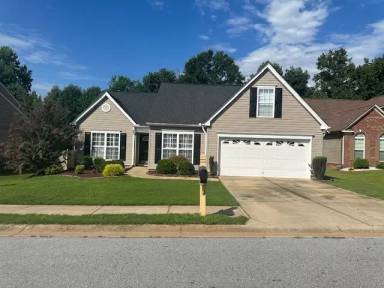 Main picture of 640 Cromwell Dr
