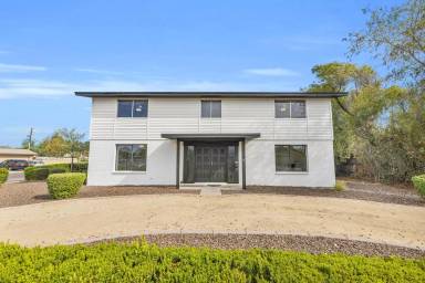 Main picture of 1122 E Concorda Dr