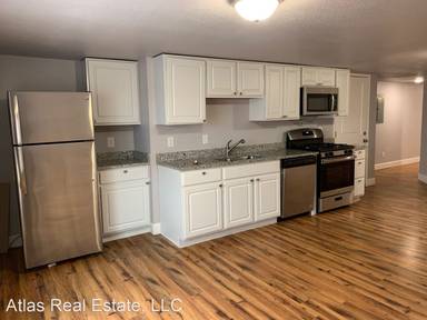 Main picture of 103 W Union Ave