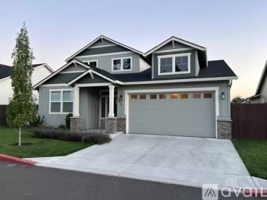 Main picture of 6910 NE 71st Way