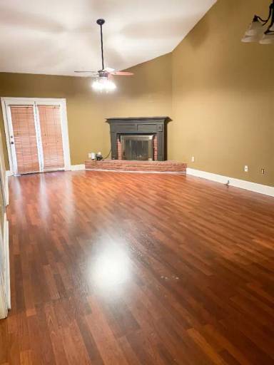 Main picture of 209 Northtown Dr