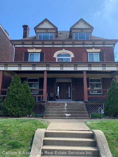 Main picture of 435 S Pacific Ave