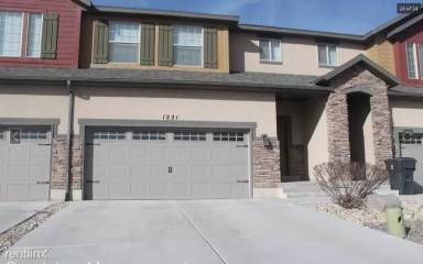 Main picture of 1262 N Baycrest Dr