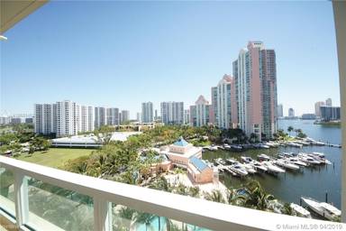 Main picture of Aventura Marina Two
