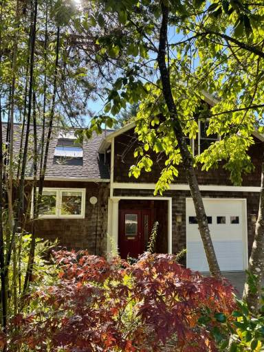 Main picture of 2838 SW Miles St