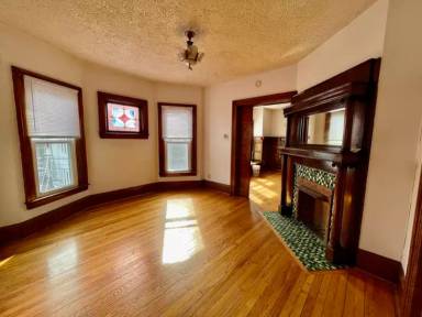Main picture of 288 West Ave