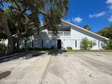 Main picture of 1507 S Mathis St