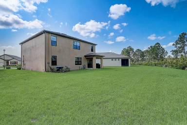Main picture of 828 Old Country Rd SE