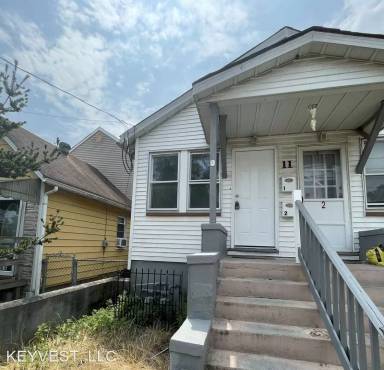 Main picture of 11 Saint Peters Pl
