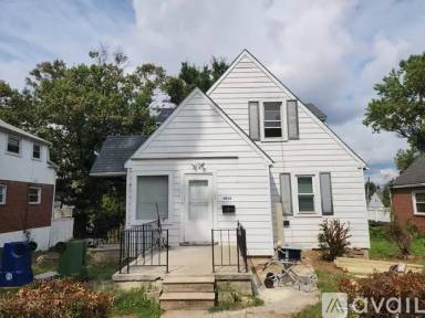 Main picture of 4410 Elderon Ave