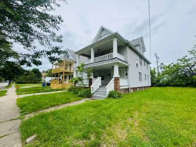 Main picture of 11521 Tuscora Ave