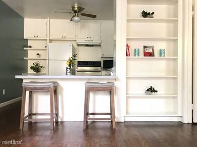 Main picture of Vista Capri Apartments