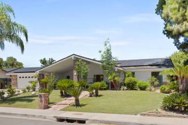 Main picture of 7512 Kroll Way