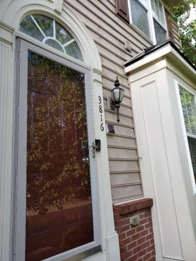 Main picture of 3816 Taft Ave