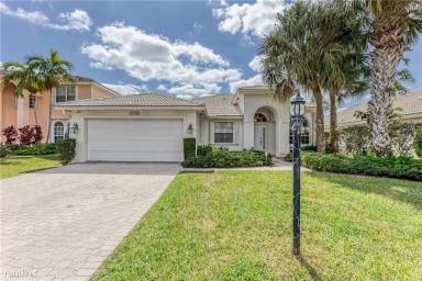 Main picture of 12286 Saint Simon Dr