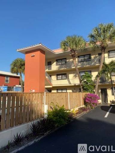 Main picture of 200 N Indian River Dr