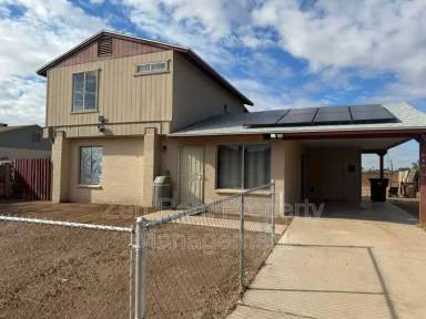 Main picture of 940 N Sonora St