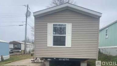 Main picture of 54 Nancy Ave