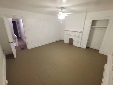 Main picture of 640 Lillian St