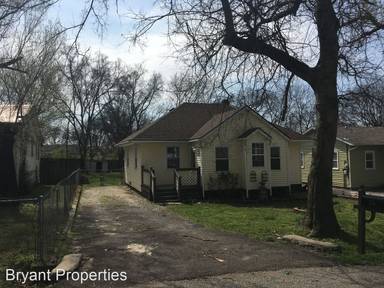 Main picture of 212 Hickory St