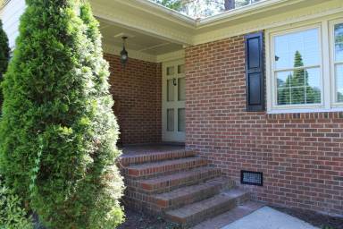 Main picture of 1409 Chesnee Dr NW