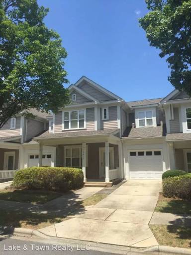 Main picture of 19417 Booth Bay Ct