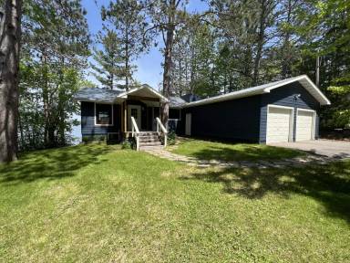Main picture of 29366 Pine Ridge Rd