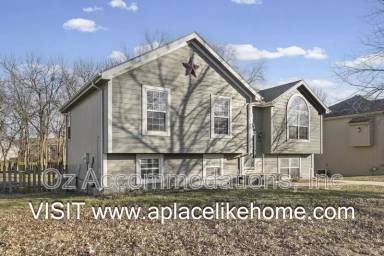 Main picture of 313 S Darrowby Dr