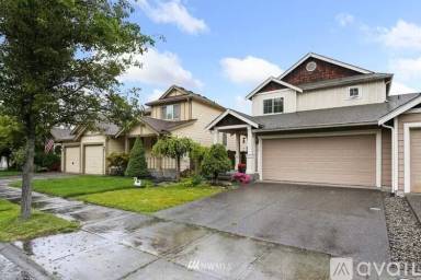 Main picture of 6241 Discovery St E