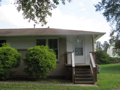 Main picture of 305 Lesco Blvd