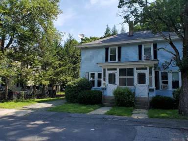 Main picture of 10 Forest St