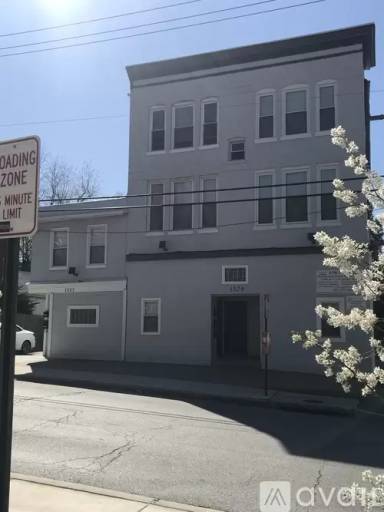 Main picture of 1529 Union Ave