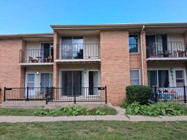 Main picture of 725 W 9th Ave