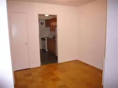 Main picture of 4926 Battery Ln