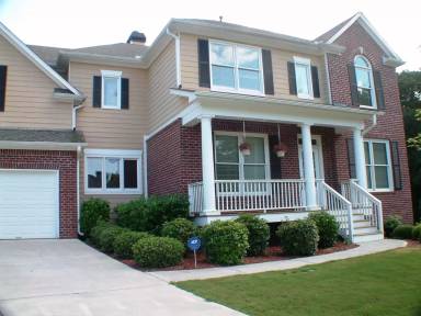 Main picture of 205 Bridle Ln