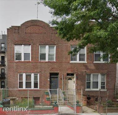 Main picture of 54 Rockaway Ave