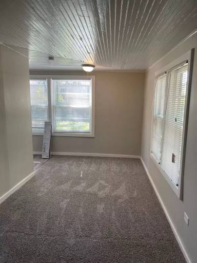 Main picture of 920 N High St
