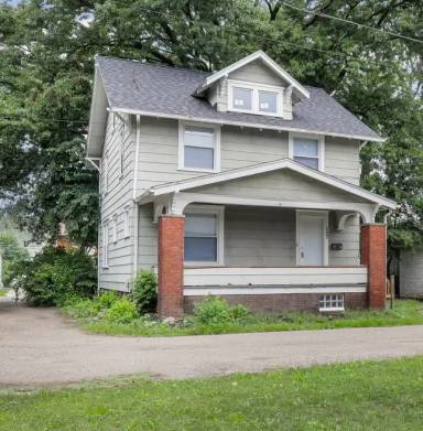 Main picture of 609 Rosemont Ct NW